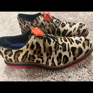 Brand New Versace MACULATO shoe The Versace Chain Reaction Takes the House that Medusa Built  main image 4